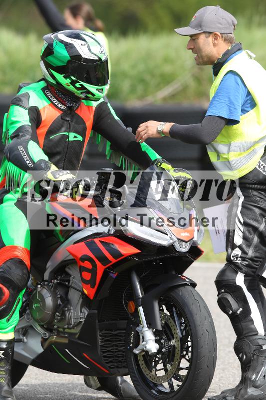 Archiv-2025/10 23.04.2025 Cornu Master School ADR/gruen-vert/41